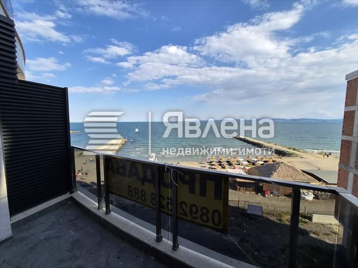гледка от балкона