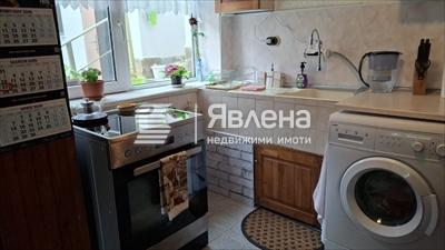 оборудван кухненски бокс
