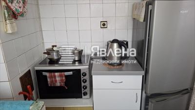 втори кухненски бокс