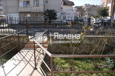 вход в жилището