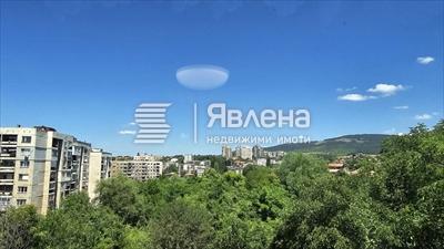 Тристаен апартамент
